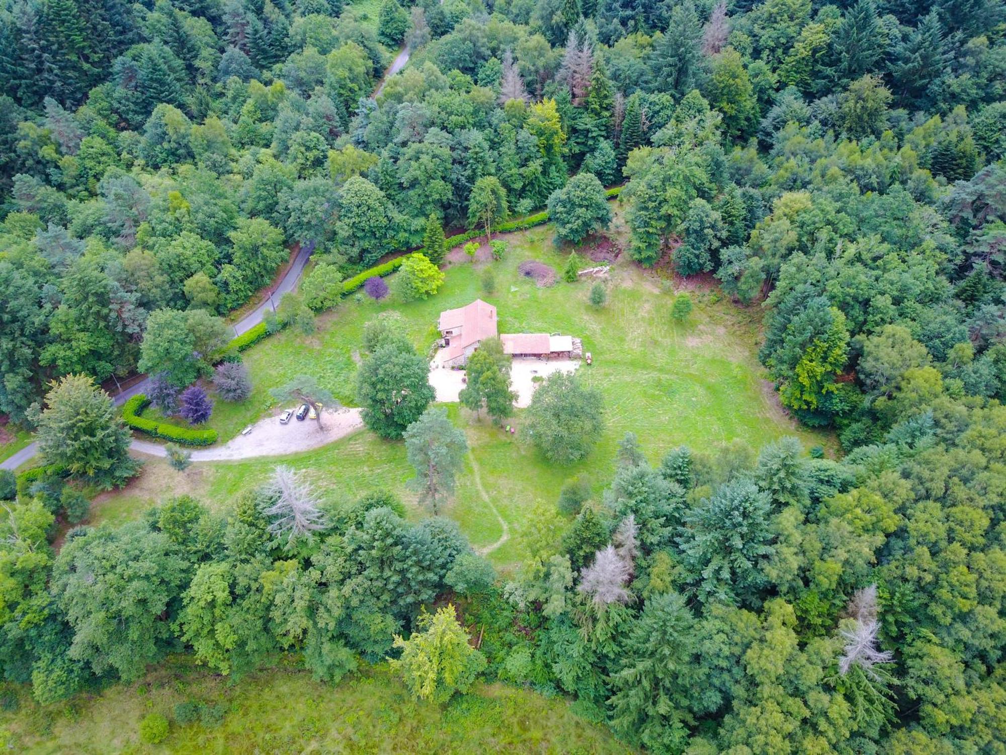 Hotel Les Chenes Saint-Léger-la Montagne Exteriér fotografie